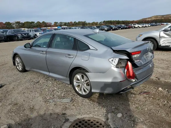 1HGCV1F13KA057702 2019 HONDA ACCORD - Image 2