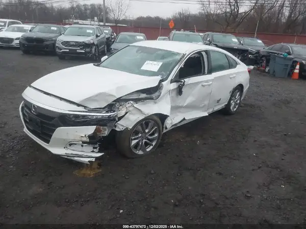1HGCV1F13KA058946 2019 HONDA ACCORD - Image 2