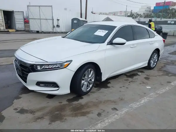 1HGCV1F13KA059241 2019 HONDA ACCORD - Image 2