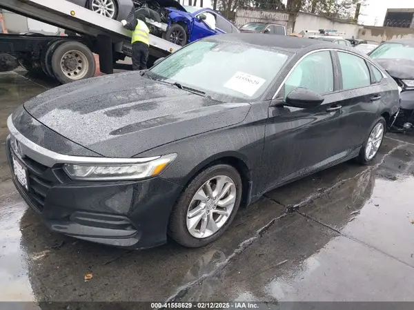 1HGCV1F13KA062706 2019 HONDA ACCORD - Image 2