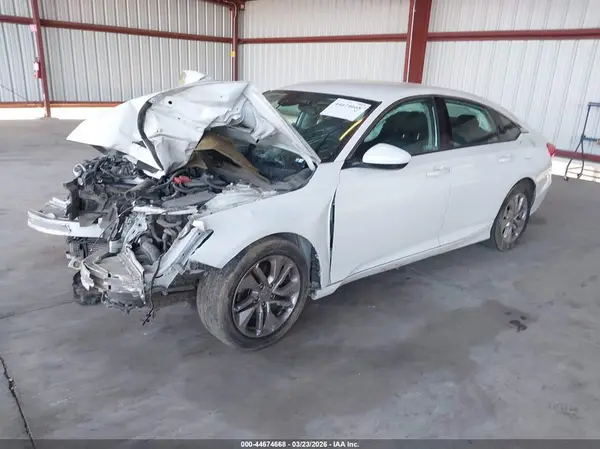 1HGCV1F13KA067517 2019 HONDA ACCORD - Image 2