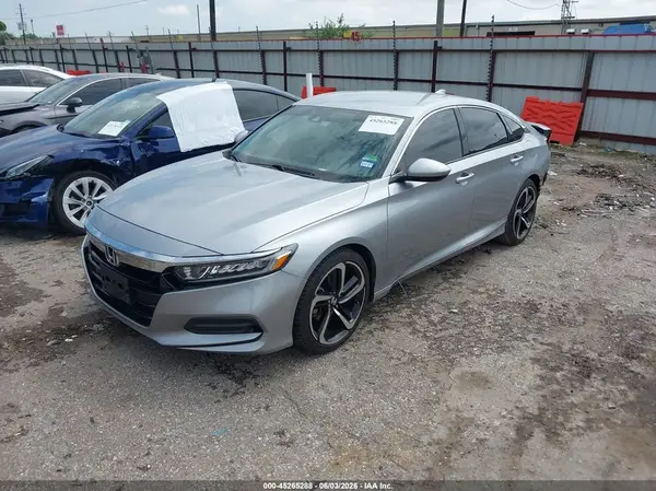 1HGCV1F13KA068859 2019 HONDA ACCORD - Image 2