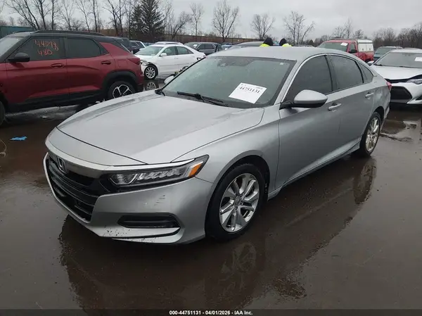 1HGCV1F13KA072054 2019 HONDA ACCORD - Image 2