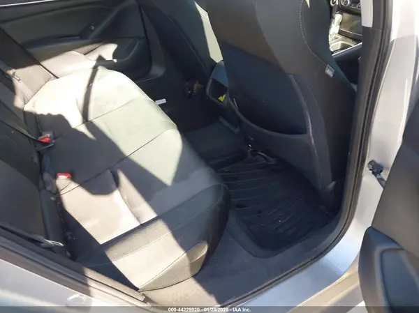 1HGCV1F13KA088724 2019 HONDA ACCORD - Image 8