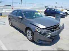 1HGCV1F13KA098914 2019 HONDA ACCORD