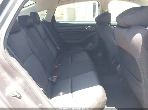 1HGCV1F13KA105330 2019 HONDA ACCORD - Image 8