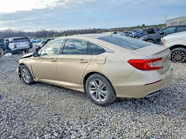 1HGCV1F13KA106476 2019 HONDA ACCORD - Image 2
