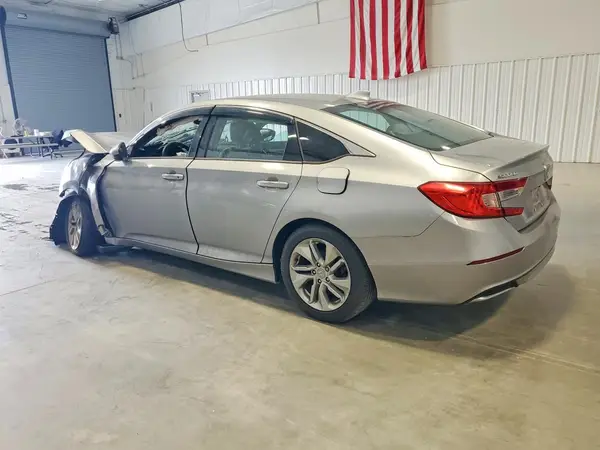 1HGCV1F13KA113136 2019 HONDA ACCORD - Image 2