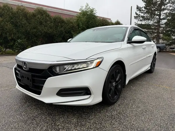 1HGCV1F13KA123066 2019 HONDA ACCORD - Image 2