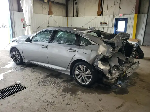 1HGCV1F13KA136383 2019 HONDA ACCORD - Image 2