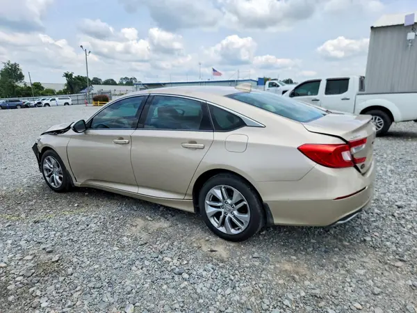 1HGCV1F13KA136724 2019 HONDA ACCORD - Image 2