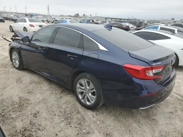 1HGCV1F13KA137811 2019 HONDA ACCORD - Image 2