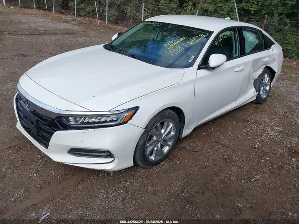 1HGCV1F13KA137873 2019 HONDA ACCORD - Image 2