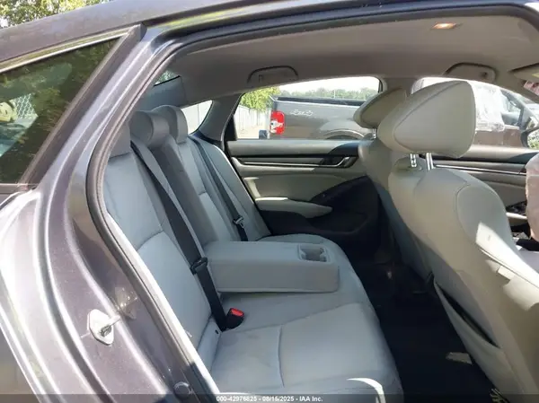 1HGCV1F13KA140000 2019 HONDA ACCORD - Image 8