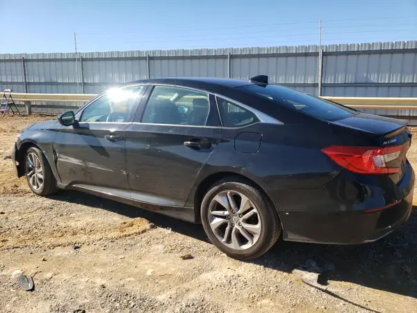 1HGCV1F13KA158478 2019 HONDA ACCORD - Image 2