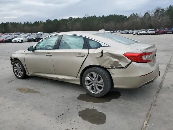 1HGCV1F13KA163762 2019 HONDA ACCORD - Image 2