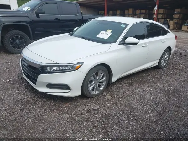 1HGCV1F13KA167505 2019 HONDA ACCORD - Image 2