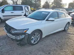 1HGCV1F13KA167827 2019 HONDA ACCORD