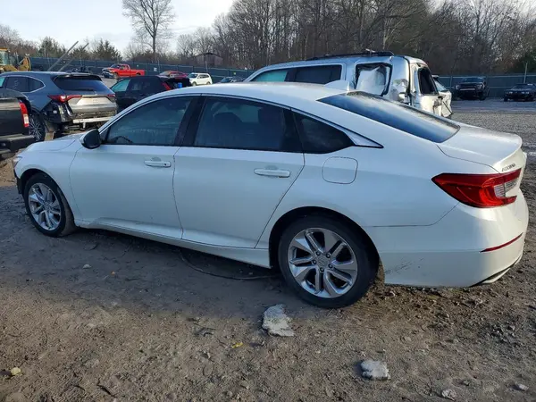 1HGCV1F13KA167827 2019 HONDA ACCORD - Image 2