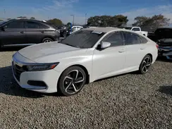 1HGCV1F13KA176818 2019 HONDA ACCORD
