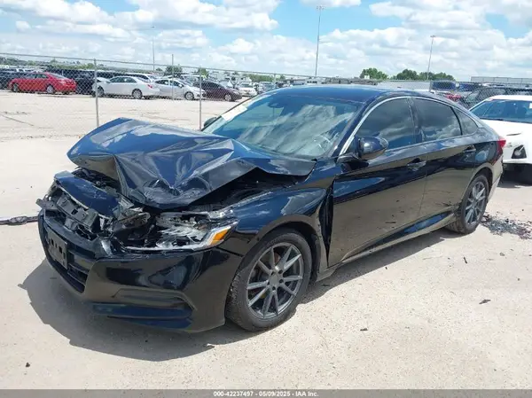 1HGCV1F13LA068071 2020 HONDA ACCORD - Image 2