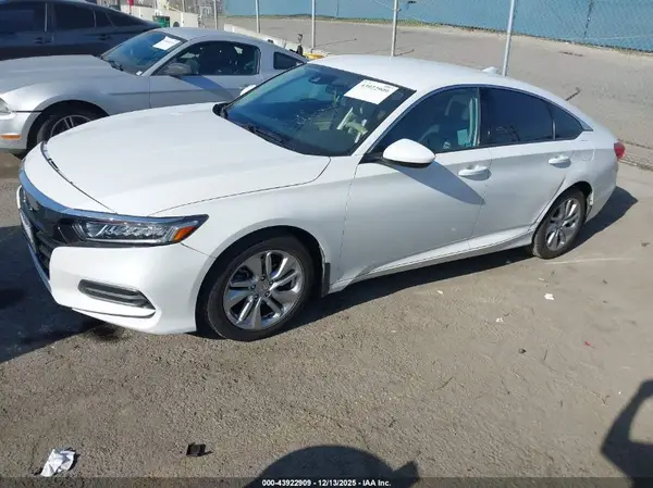 1HGCV1F13LA120055 2020 HONDA ACCORD - Image 2