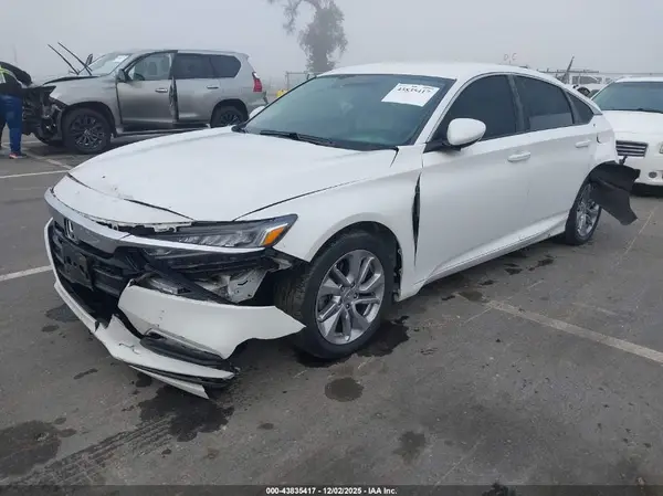 1HGCV1F13LA131363 2020 HONDA ACCORD - Image 2
