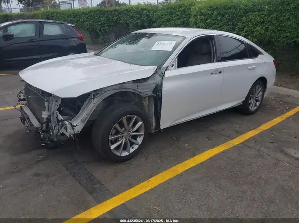 1HGCV1F13MA033015 2021 HONDA ACCORD - Image 2