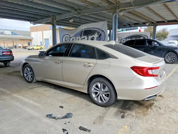 1HGCV1F14JA044567 2018 HONDA ACCORD - Image 2