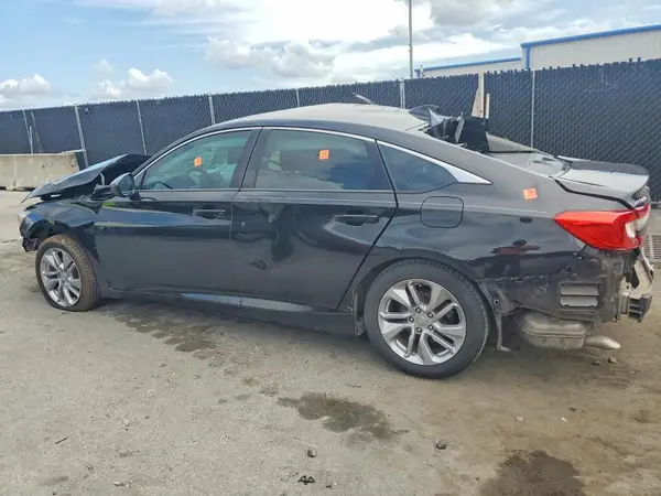 1HGCV1F14JA045895 2018 HONDA ACCORD - Image 2
