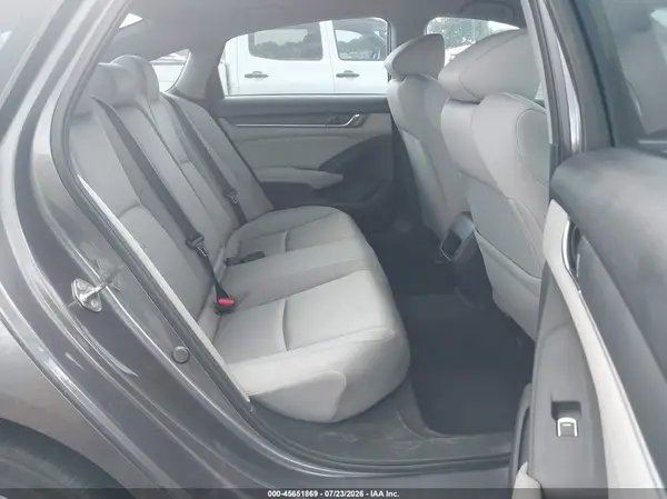 1HGCV1F14JA061563 2018 HONDA ACCORD - Image 8