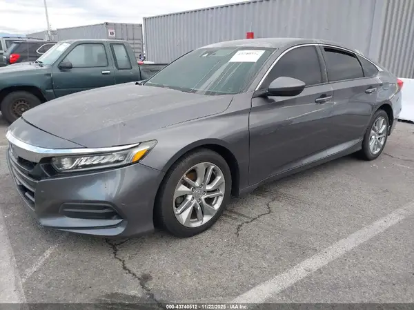 1HGCV1F14JA067685 2018 HONDA ACCORD - Image 2