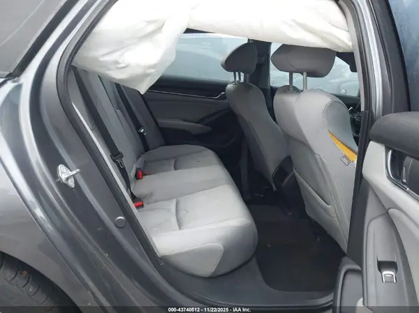 1HGCV1F14JA067685 2018 HONDA ACCORD - Image 8