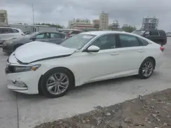 1HGCV1F14JA070781 2018 HONDA ACCORD