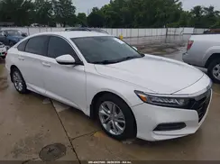 1HGCV1F14JA072126 2018 HONDA ACCORD