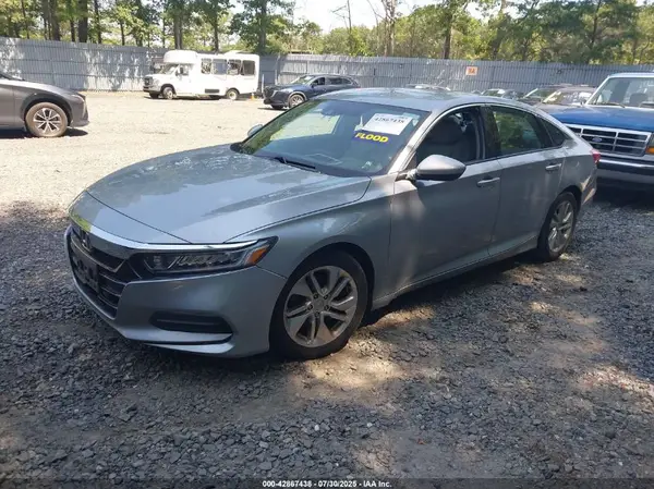 1HGCV1F14JA095907 2018 HONDA ACCORD - Image 2