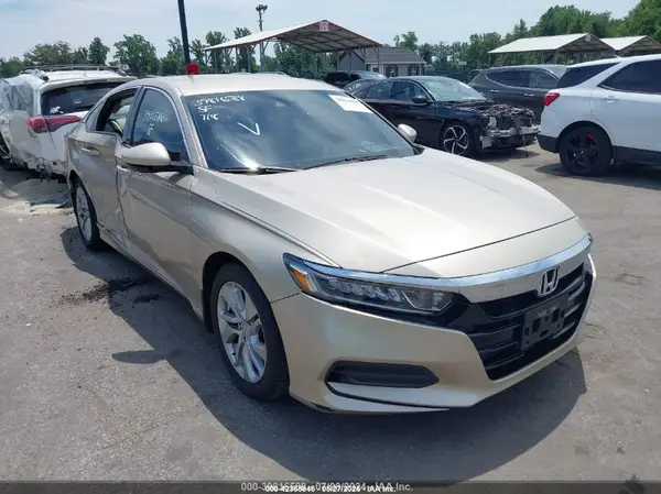 1HGCV1F14JA128128 2018 HONDA ACCORD - Image 1