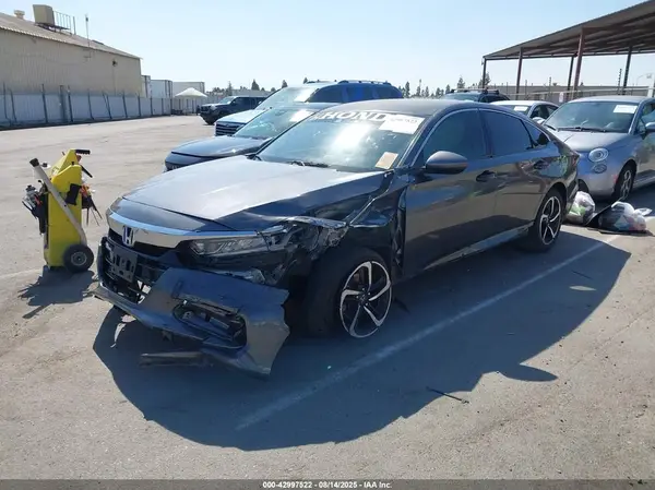1HGCV1F14JA130090 2018 HONDA ACCORD - Image 2