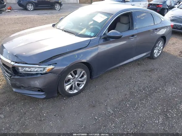 1HGCV1F14JA132907 2018 HONDA ACCORD - Image 2