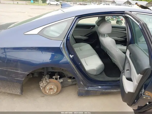 1HGCV1F14JA135063 2018 HONDA ACCORD - Image 8