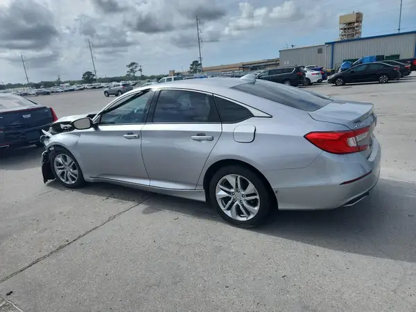 1HGCV1F14JA166913 2018 HONDA ACCORD - Image 2