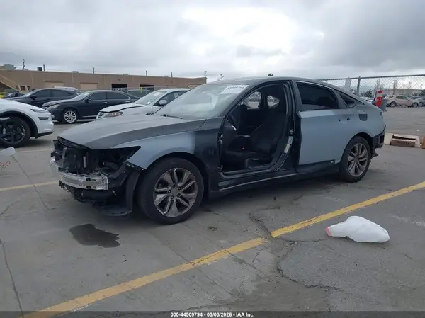 1HGCV1F14JA187776 2018 HONDA ACCORD - Image 2