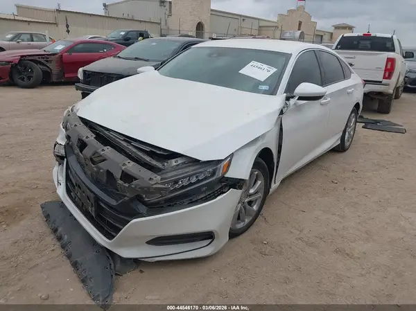 1HGCV1F14JA194730 2018 HONDA ACCORD - Image 2