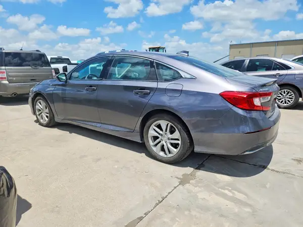 1HGCV1F14JA242081 2018 HONDA ACCORD - Image 2
