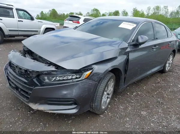 1HGCV1F14JA257115 2018 HONDA ACCORD - Image 2