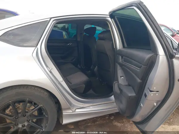 1HGCV1F14KA001980 2019 HONDA ACCORD - Image 8