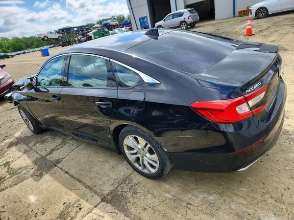 1HGCV1F14KA009920 2019 HONDA ACCORD - Image 2