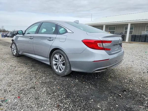 1HGCV1F14KA015085 2019 HONDA ACCORD - Image 2