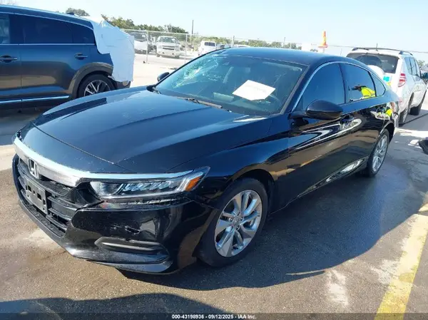 1HGCV1F14KA016026 2019 HONDA ACCORD - Image 2