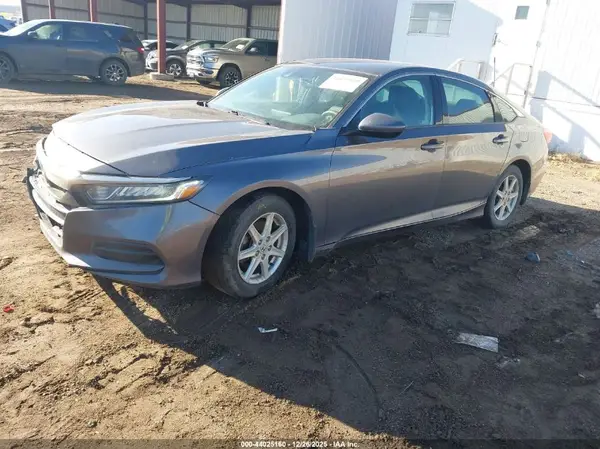 1HGCV1F14KA027883 2019 HONDA ACCORD - Image 2